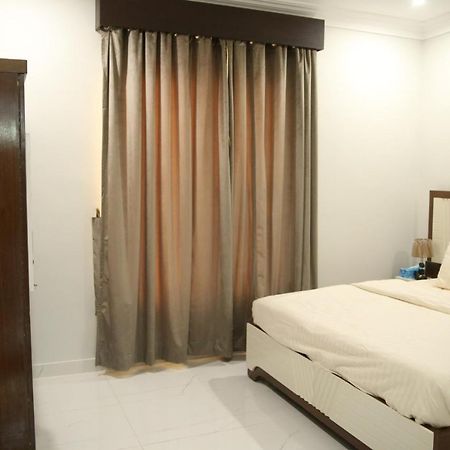 Al Rasheed Apartments Second Floor Apartment Karachi Exteriör bild