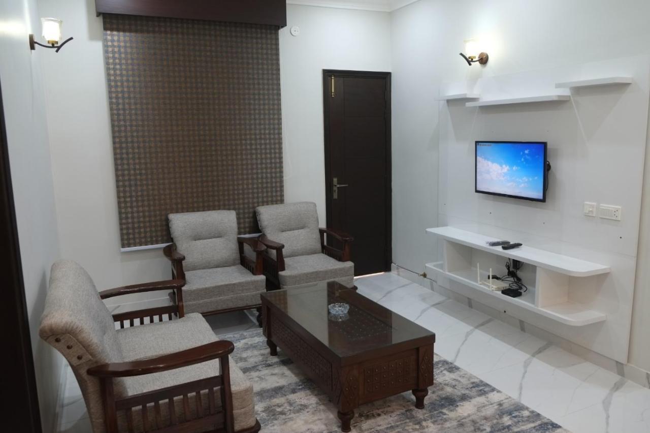 Al Rasheed Apartments Second Floor Apartment Karachi Exteriör bild