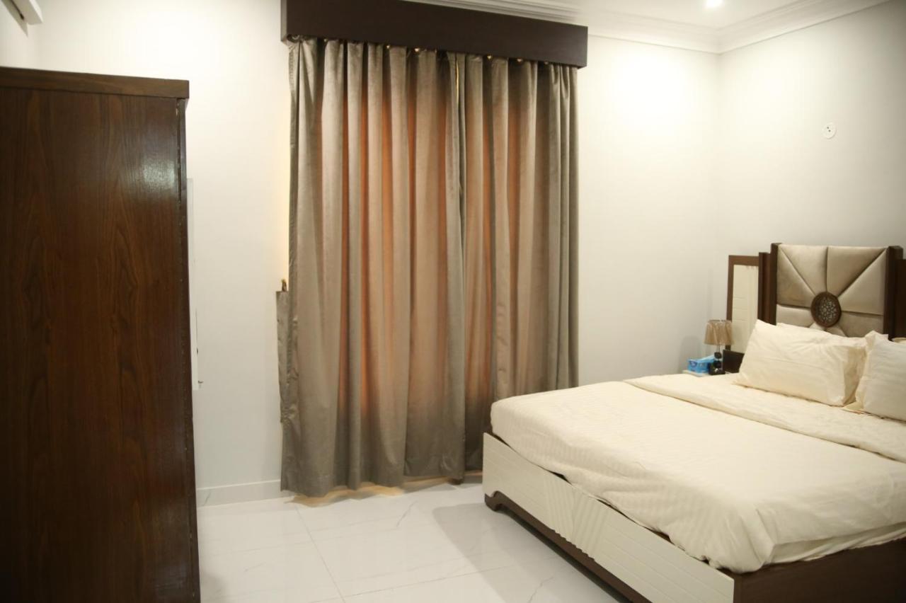 Al Rasheed Apartments Second Floor Apartment Karachi Exteriör bild