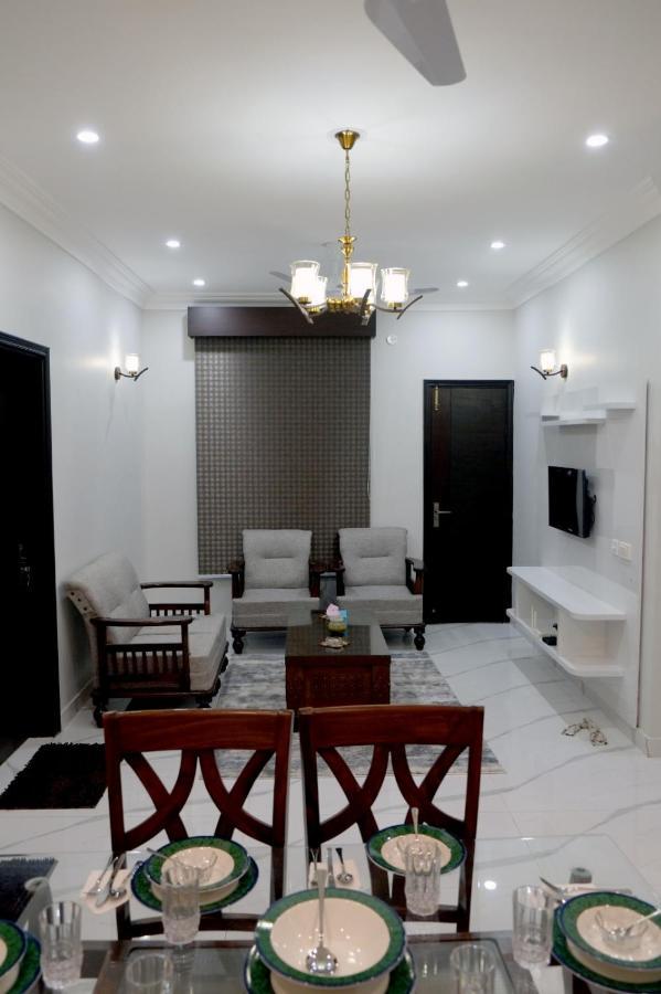 Al Rasheed Apartments Second Floor Apartment Karachi Exteriör bild