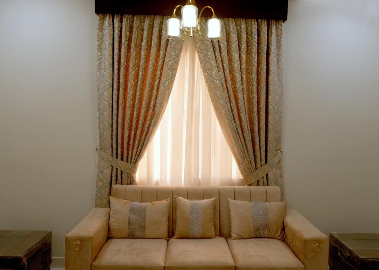 Al Rasheed Apartments Second Floor Apartment Karachi Exteriör bild